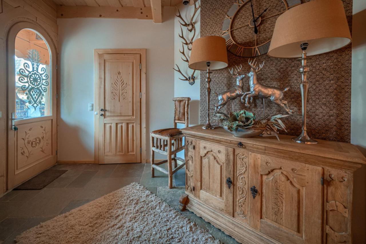 Rich Witch Villa&Spa Koscielisko Exterior photo