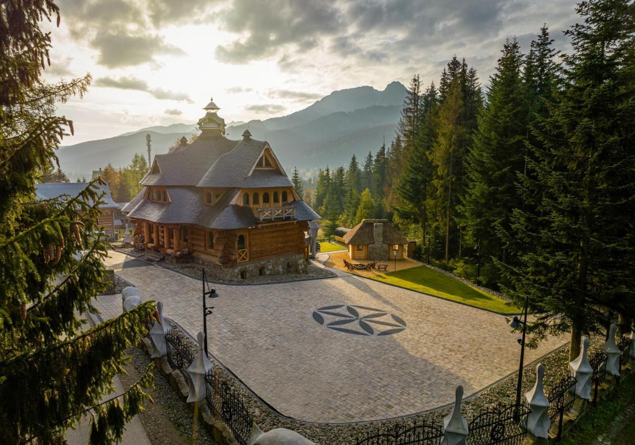 Rich Witch Villa&Spa Koscielisko Exterior photo